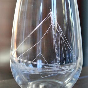 Skipjack Sailboat Engraved Glasses