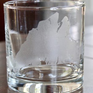 Martha's Vineyard Map Glasses - Laser Engraved Gift image 2