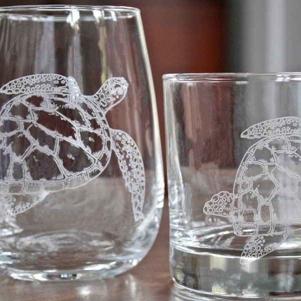 Sea Turtle Engraved Glasses