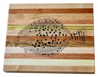 Botgegraveerde houten serveerplank en barplank