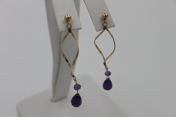 Dangeling Amethyst earring yellow gold 10 kt - image 4