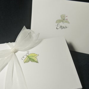 Thème feuille verte - Cartes de correspondance - Cartes de correspondance blanches pliées dessinées à la main et personnalisées, 4 x 5,5 po. avec enveloppes - Cartes de remerciement - Cartes vierges