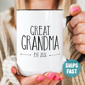 Great Grandma Gift Mug, EST 2026 - Minimalist Design for Pregnancy Reveal - FAM001