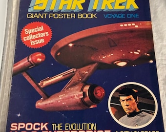 1976 Star Trek Giant Poster Book Voyage One Enterprise In Tholian Web Poster