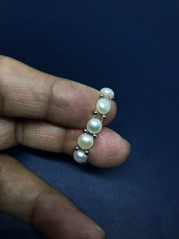 Bague Extensible Perles Blanches Imitation Argent - Taille Ajustable 8 à 11 - Neuve Avec étiquettes
