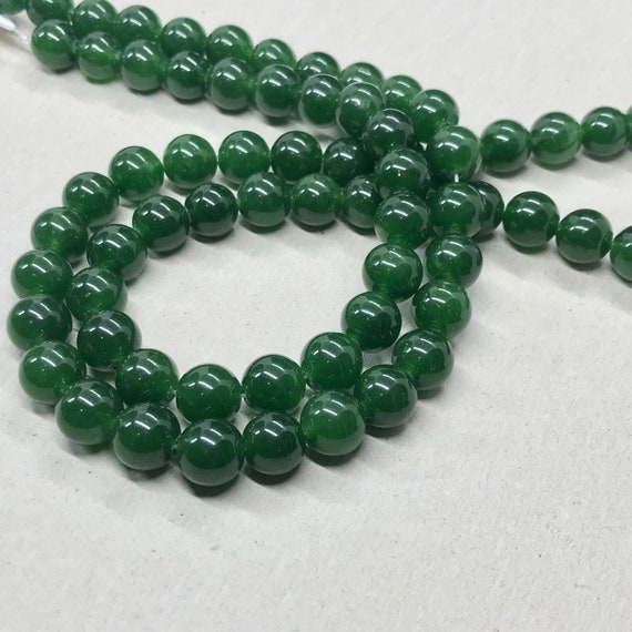 thumbnail image 2 of 22 Inch Natural Green Jade Bead Necklace – 10mm Round Strand JN1821 2 of 5