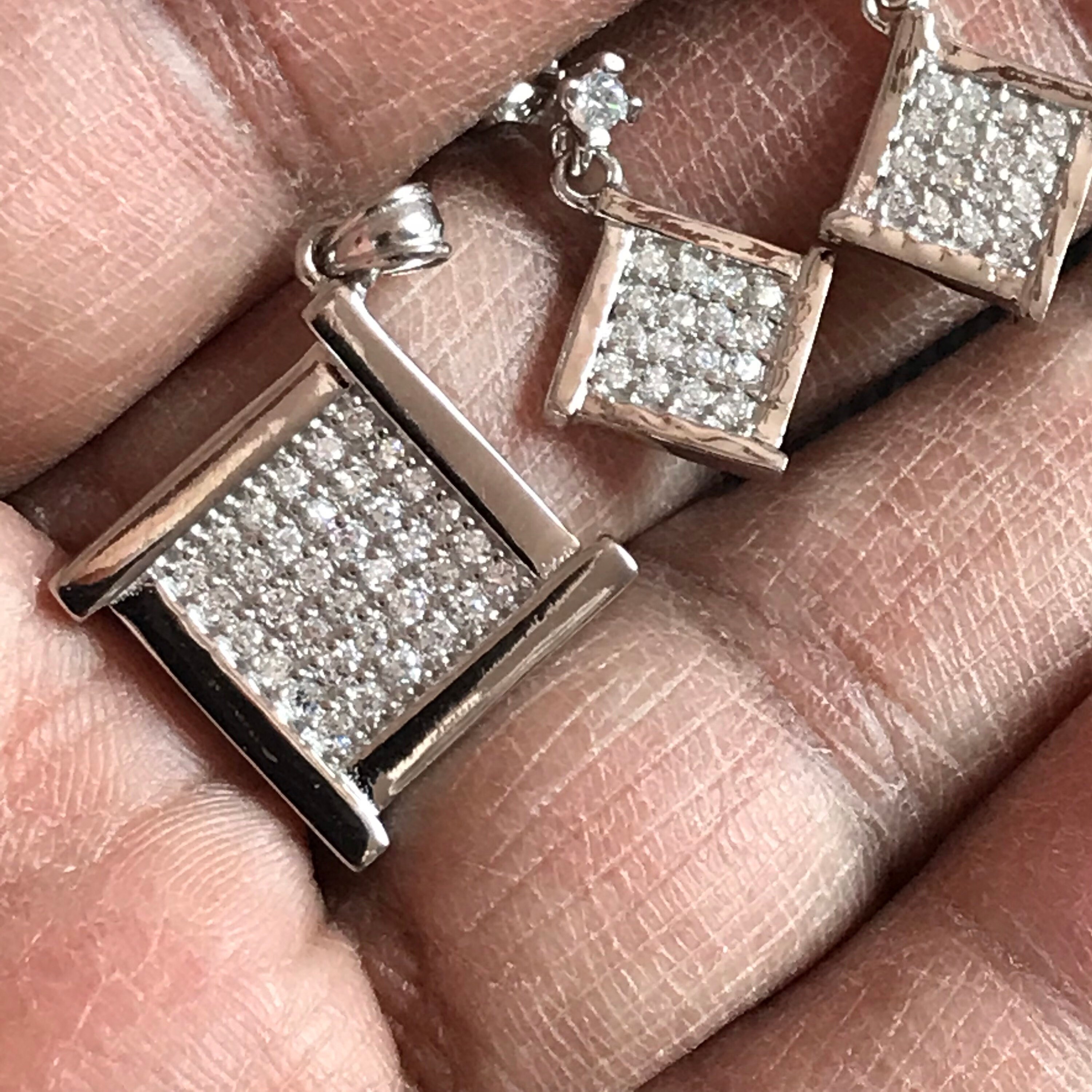 アクセサリー jb SJX W】DIAMOND BAR PIERCED EARRING(6ZP5050)｜SJX公式ONLINE STORE