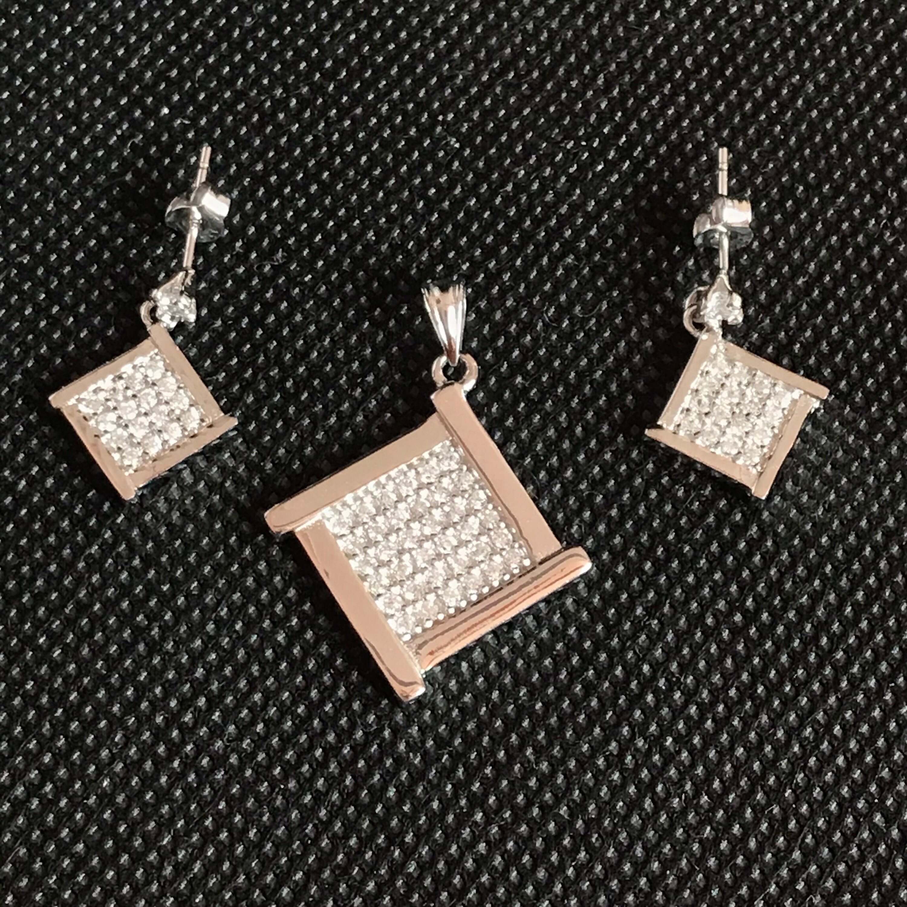 アクセサリー jb Cubic Zircon Jewelry Set, 925 Sterling Silver, CZ Pendant