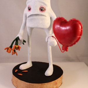 The Harshmallows: Collectible Designer Toy Heartbroken Marshmallow Character With Deflated Heart Balloon And Wilted Flowers On Wood Base