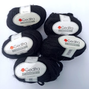 Black yarn, 100% natural wool, Art yarn 50g, Textured thread, Threads for knitting, Thick yarn, Threads for felting, Gedifra Gigante image 3