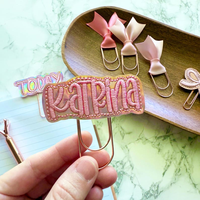 Personalized Pink Holographic Planner Paper Clip, Personalized Book Mark zdjęcie 2
