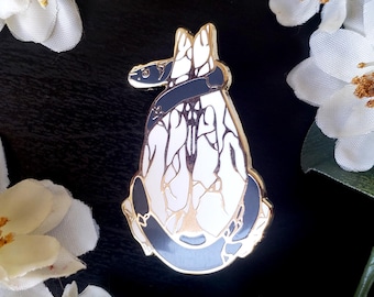 Witchy Enamel Pin – Snake Prayer Hands Pin, Occult Gold Hard Enamel Brooch – 2″ Spiritual Pin, Gothic Gift for Witch, Alternative Jewelry