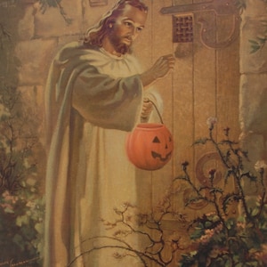 Impressão de cartão postal de 4" por 6", "Trick or Treat" Arte alterada de loja de artigos usados