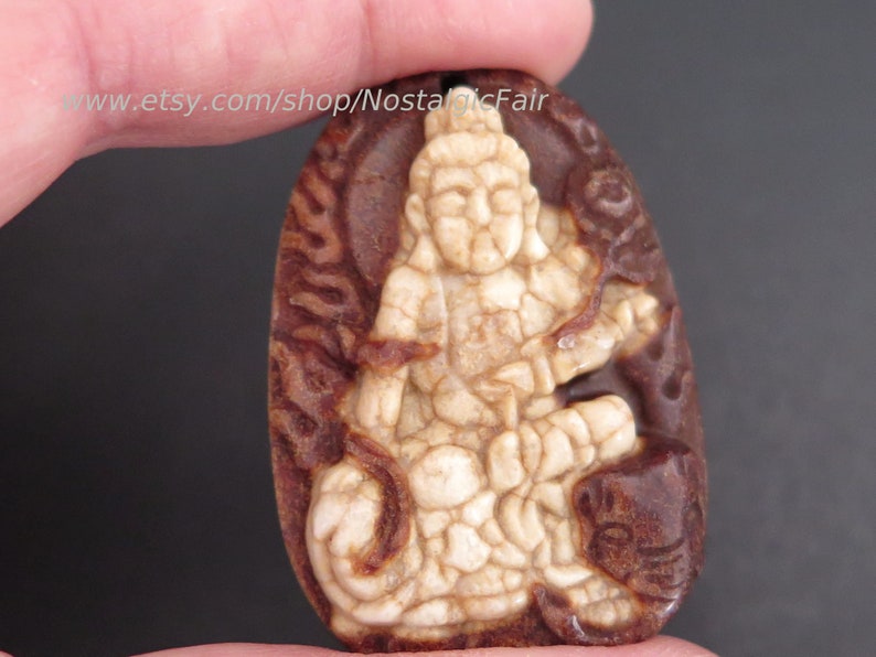 Vintage Kuan Yin Ruyi Pendant Tibetan Old Agate Carved Bodhisattva of Compassion Two-Sided Amulet Tranquility Wish Fulfillment 47*33*12mm