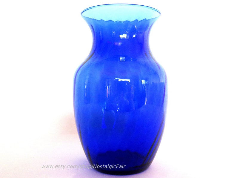 Vintage Cobalt Blue Swirl Glass Bulbous Flower Vase Excellent Image 0