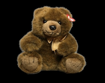 Ty クラシックコレクション　テディベア　Magee TY Classic Plush - MAGEE the Bear (9.5 inch) - Walmart.com