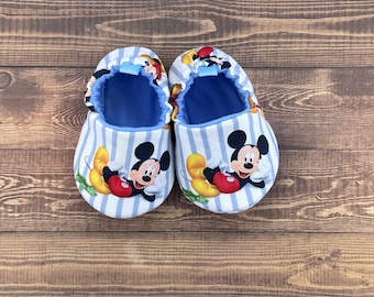 Mouse Baby Shoes, Animal Baby Booties, Newborn Moccasins, Gift for Baby, Baby Shower Gift, Handmade Moccs, Infant Slippers, Toddler Shoes
