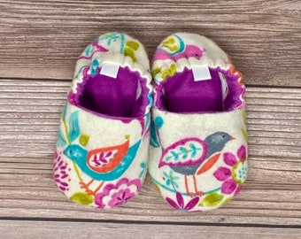 Bird Baby Shoes, Baby Booties, Newborn Moccasins, Baby Gift, Baby Shower Gift, Fabric Shoes, Infant Slippers, Toddler Shoes, Girl
