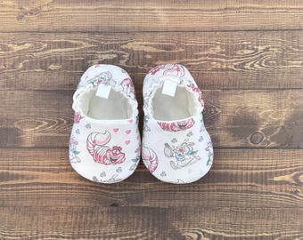 Cat Baby Shoes, Rabbit Baby Booties, Newborn Moccasins, Baby Gift, Baby Shower Gift, Fabric Shoes, Infant Slippers, Toddler Shoes