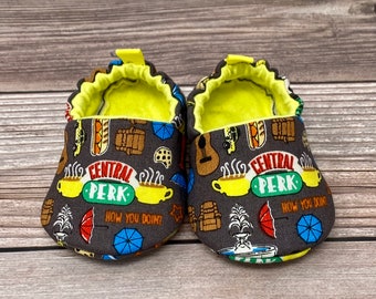 Friends Baby Shoes, Yellow Baby Shoes, Soft Sole Baby Shoes, Baby Gift, Baby Shower Gift, Baby Moccs, Baby Slippers, Toddler Shoes