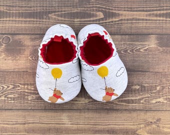 Bear Baby Shoes, Animal Baby Booties, Newborn Moccasins, Gift for Baby, Baby Shower Gift, Handmade Moccs, Infant Slippers, Toddler Shoes