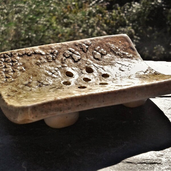 Wood Fired Pottery Footed Soap Dish with Drain Holes and Floral Texture Pattern