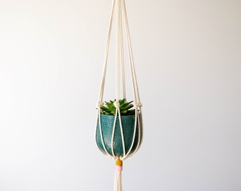Minimalist Macrame Plant Hanger - With color details - 40" (100cm)