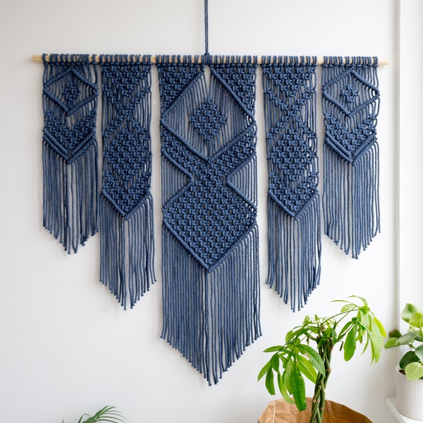 Pared de macramé azul colgando 46 "x 40" / Tejido tapiz pared colgante / Boho arte de pared