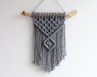 Macrame wall hanging / Nursery decor /  Available in 12 different colors.