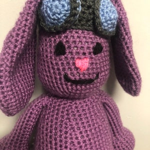 Mim Mim inspired purple bunny amigurumi image 2