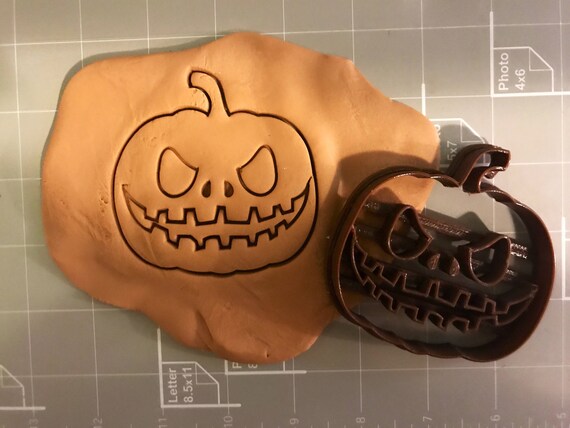 Tagliapasta A Forma Di Zucca Per Halloween - Stampo In Plastica 3D Stampato (Alimentare, 5 Cm) - Colore Blu/Variabile