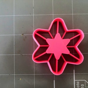 Thumbprint 6 points Star Cookie Cutter- Fast Shipping - Sharp Edges - Exceptional Quality
