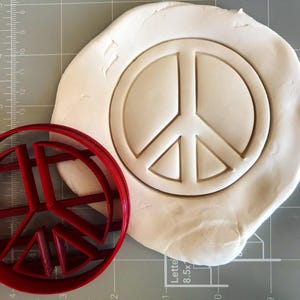 Peace Sign Cookie Cutter- Fast Shipping - Sharp Edges - Exceptional Quality