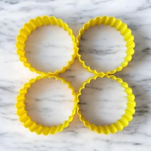 4 x 3” Scalloped Circle multi Cookie Cutter-Fast Shipping - Sharp Edges - Exceptional Quality