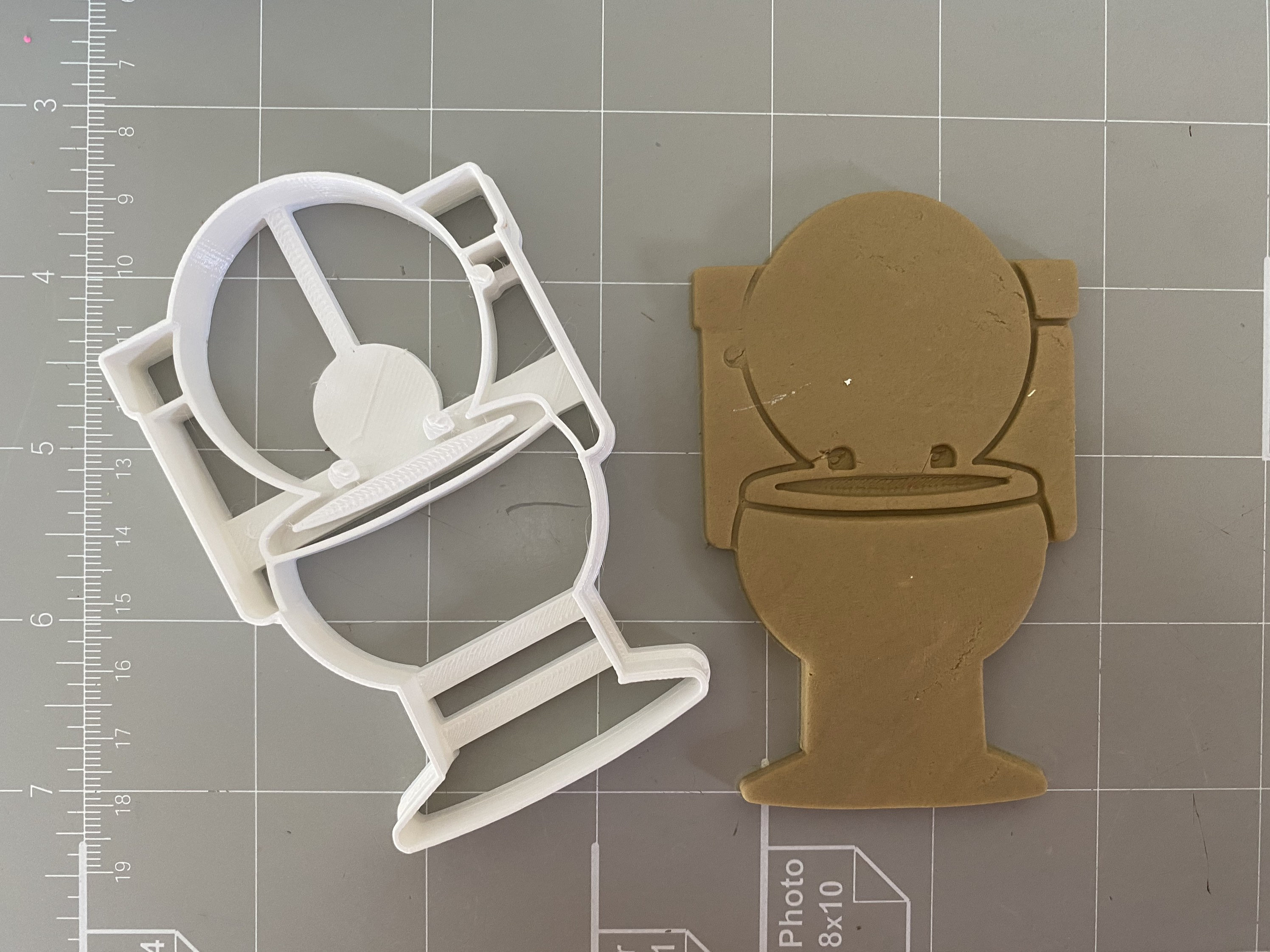 Toilet and Toilet Paper Cookie Cutter Set Fast Shipping Etsy