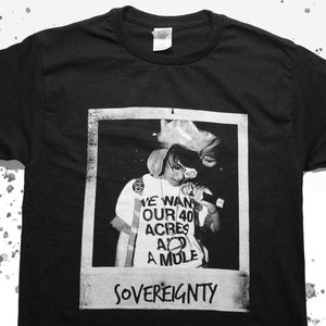 Lisa LEFT EYE Lopes Candid Polaroid Photo Sovereignty Hand Silk Screen Print Consciousness Juneteenth TLC Music Hip Hop R&B Band T-Shirt