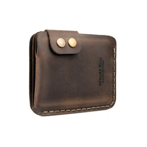 Handmade wallet vintage brown Airtag pocket leather optional leather chain free engraving