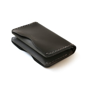 Portafoglio nero Airtag regalo per uomo con incisione gratuita, porta carte orizzontale SmartTag, catena portafoglio opzionale