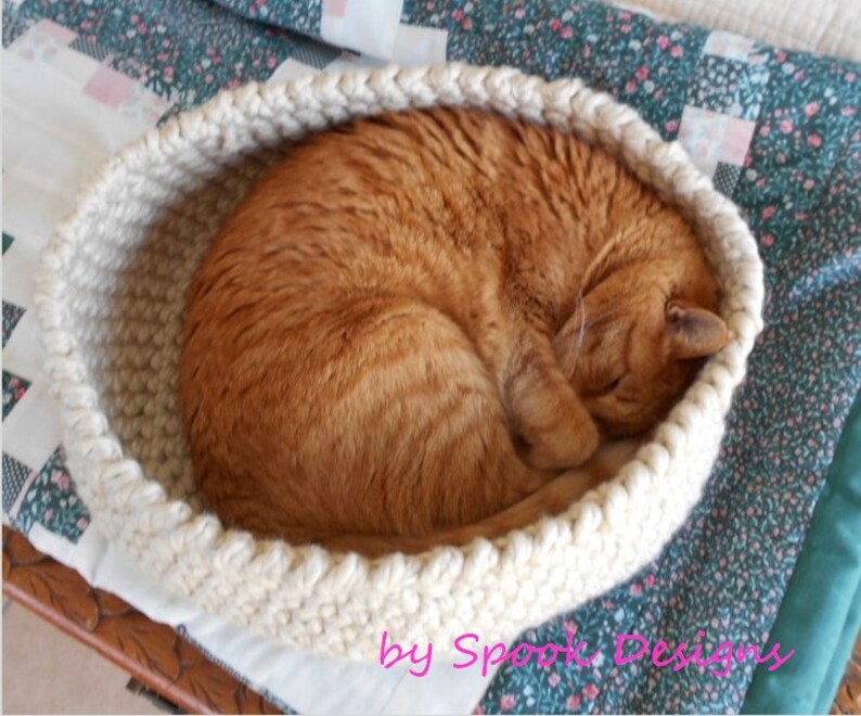 CAT BED Easy Crochet Cat Bed / Small Pet Bed Downloadable Pdf Pattern image 8