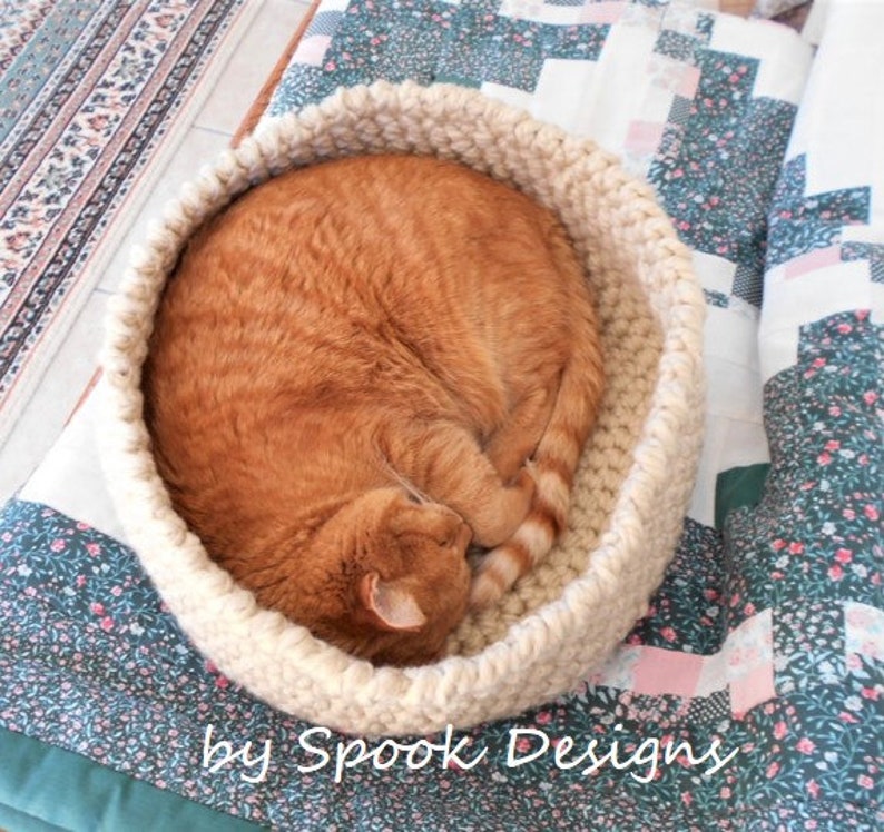 CAT BED Easy Crochet Cat Bed / Small Pet Bed Downloadable Pdf Pattern image 5