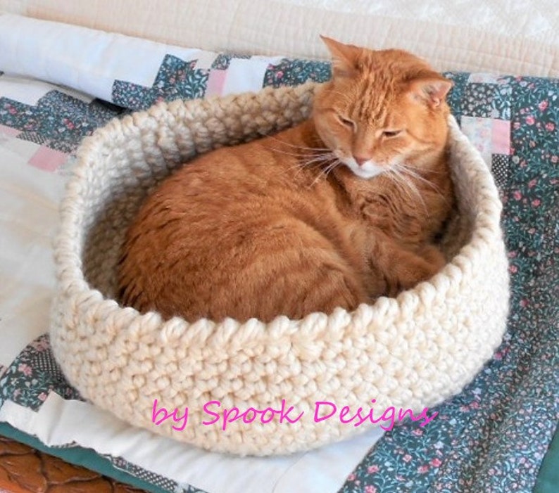 CAT BED Easy Crochet Cat Bed / Small Pet Bed Downloadable Pdf Pattern image 4