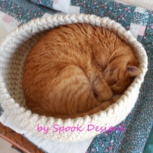 CAT BED Easy Crochet Cat Bed / Small Pet Bed Downloadable Pdf Pattern image 3