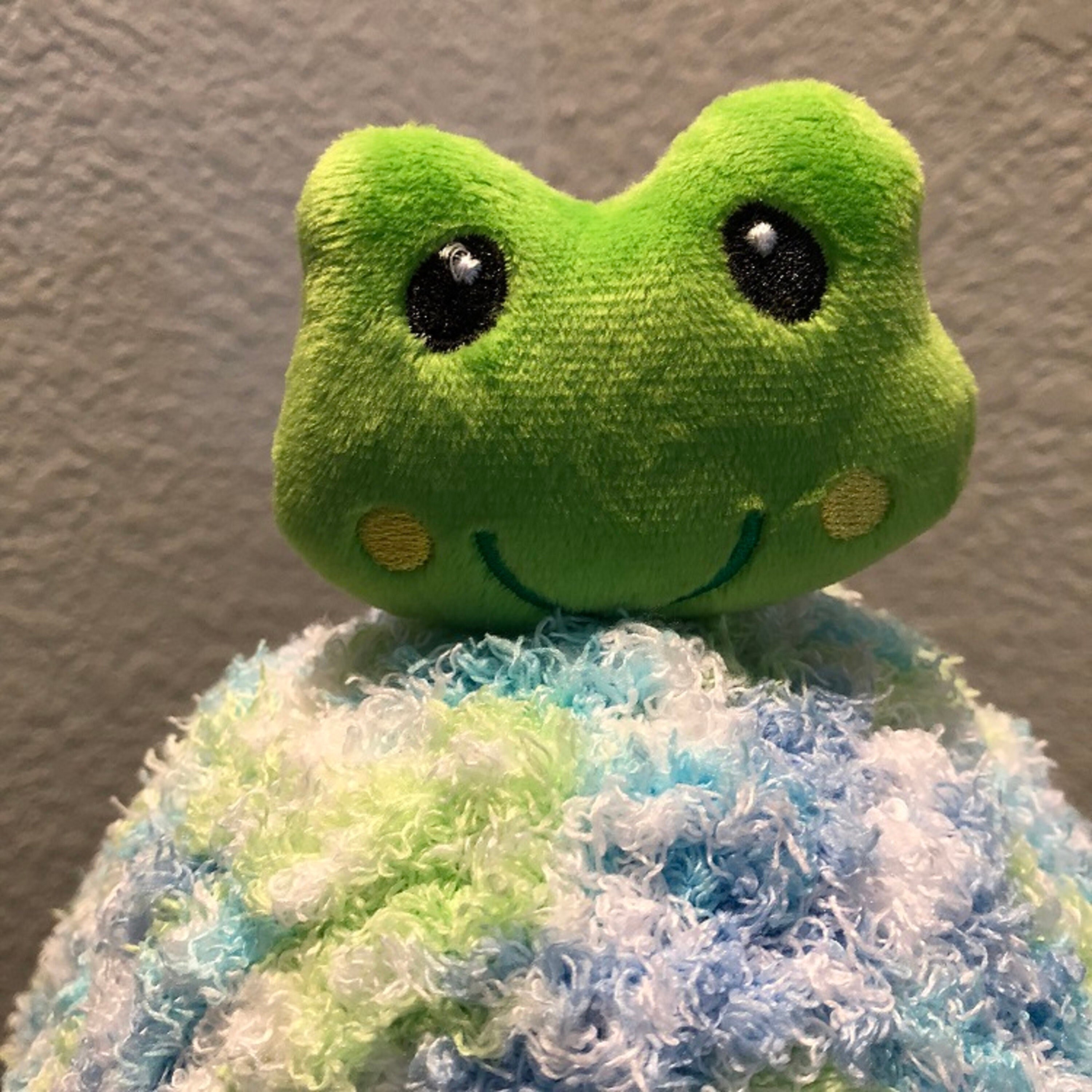 frog lovey