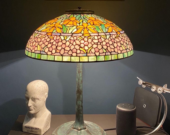 20" Jonquil Daffodil, Tiffany Lamp, Table Lamp, Desk Lamp, Tiffany, lamp brass base, Stained Glass lamp, Art deco lamp, Art Nouveau lamp