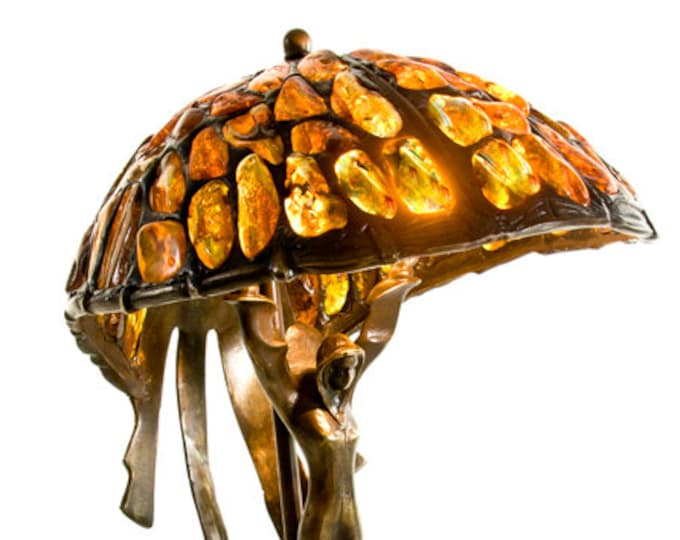 Flying Lady amber lamp