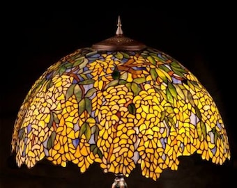 22" Laburnum Tiffany lamp