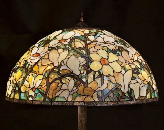 28" Tiffany Magnolia floor lamp