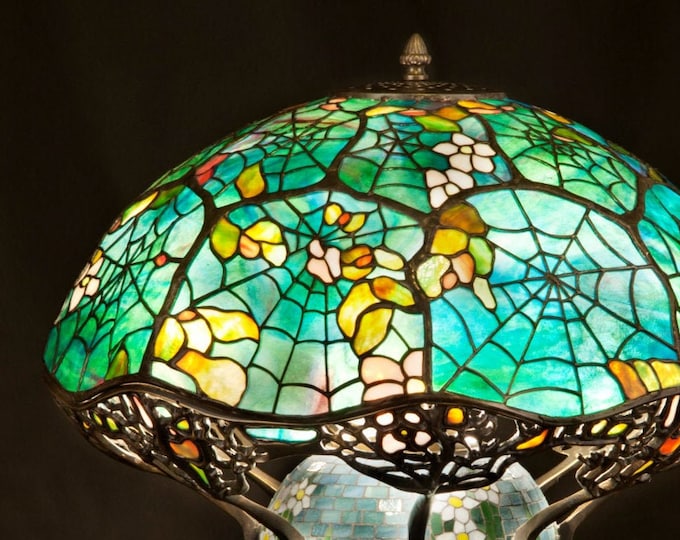 Tiffany Big Cobweb lamp