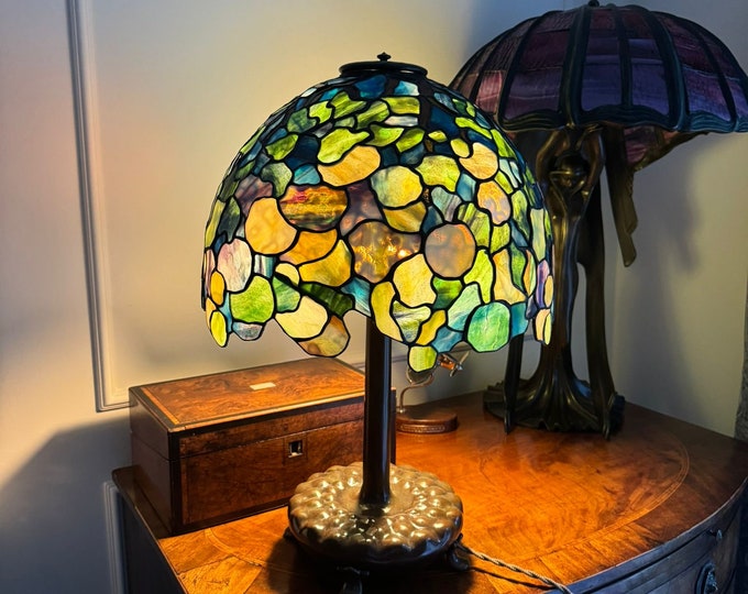 Hydrangea, Tiffany lamp, Table Lamp, Desk Lamp, Stained Glass, Bedside Lamp, Standing Lamp, Library Lights, Home Decor, Tiffany Studios