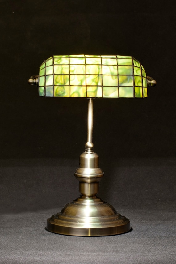 Bankers Lamp, Library Lamp, Tiffany Lamp, Stained Glass Lamp, Table Lamp,  Office Decor, Table Decor, Desk Lamp, Art Deco Lamp, Tiffany -  Canada